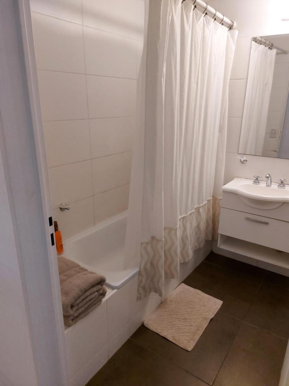 Апартаменти Excelente Departamento, Piso Alto Буенос-Айрес Екстер'єр фото